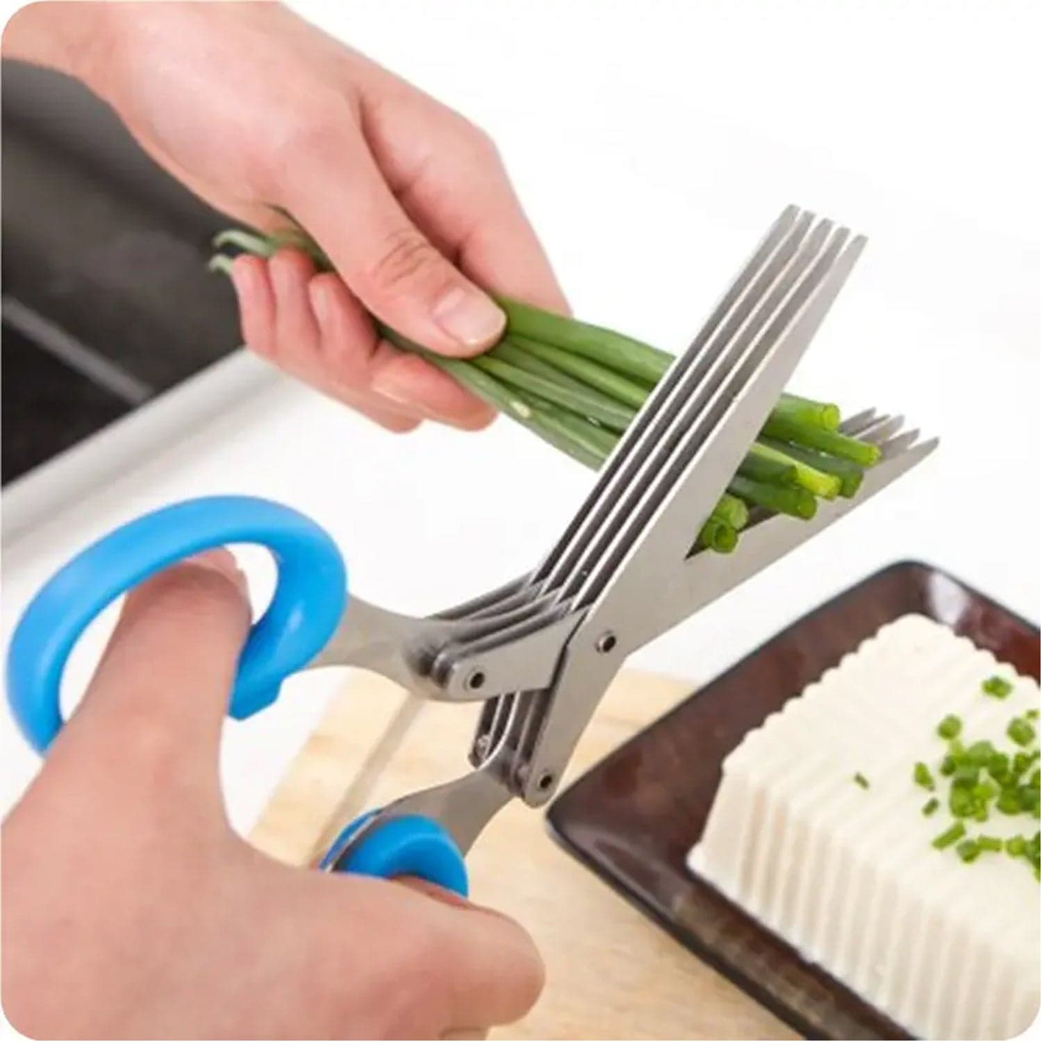 Multifunction Vegetable Stainless Steel Herbs Scissor with 3 Blades thumbnail 10