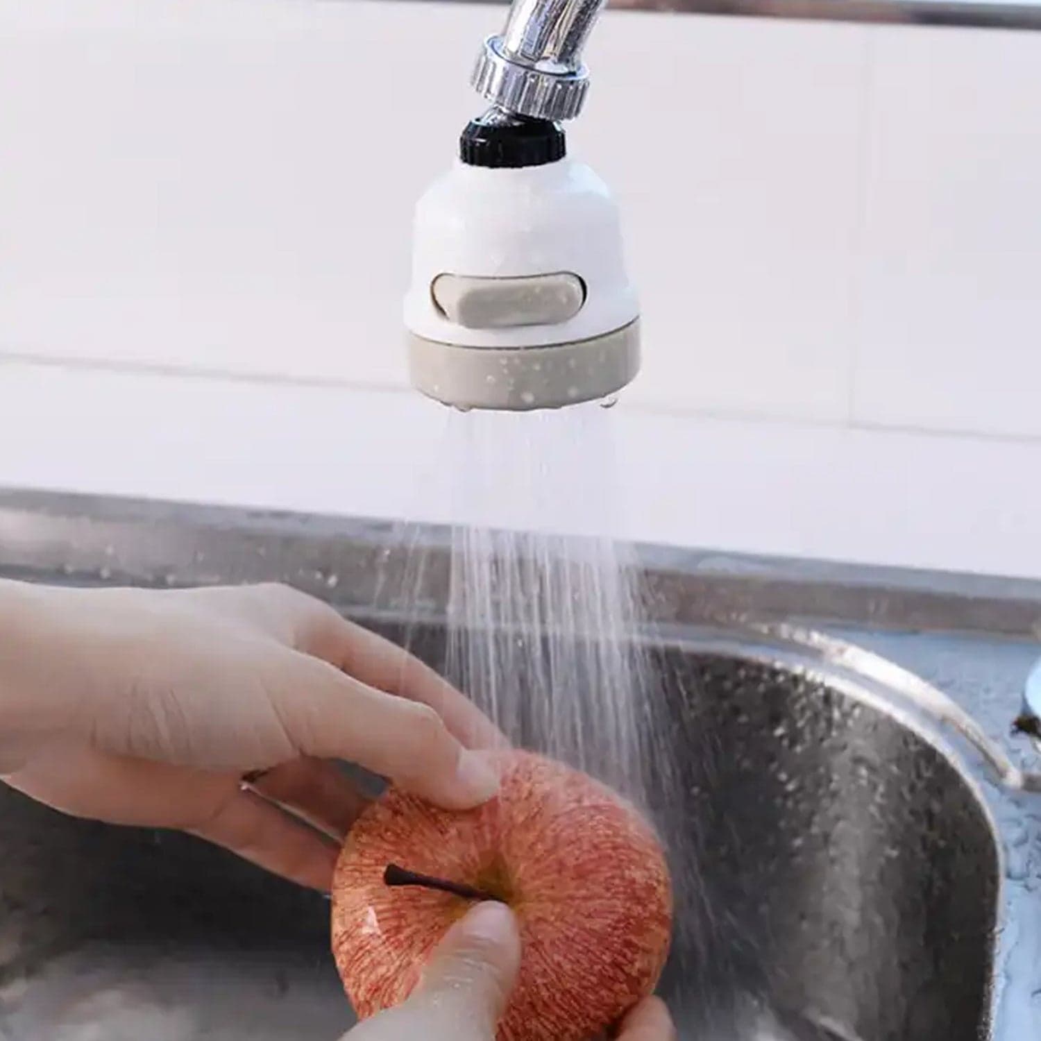 360 Degree Rotating Water-Saving Sprinkler thumbnail 5