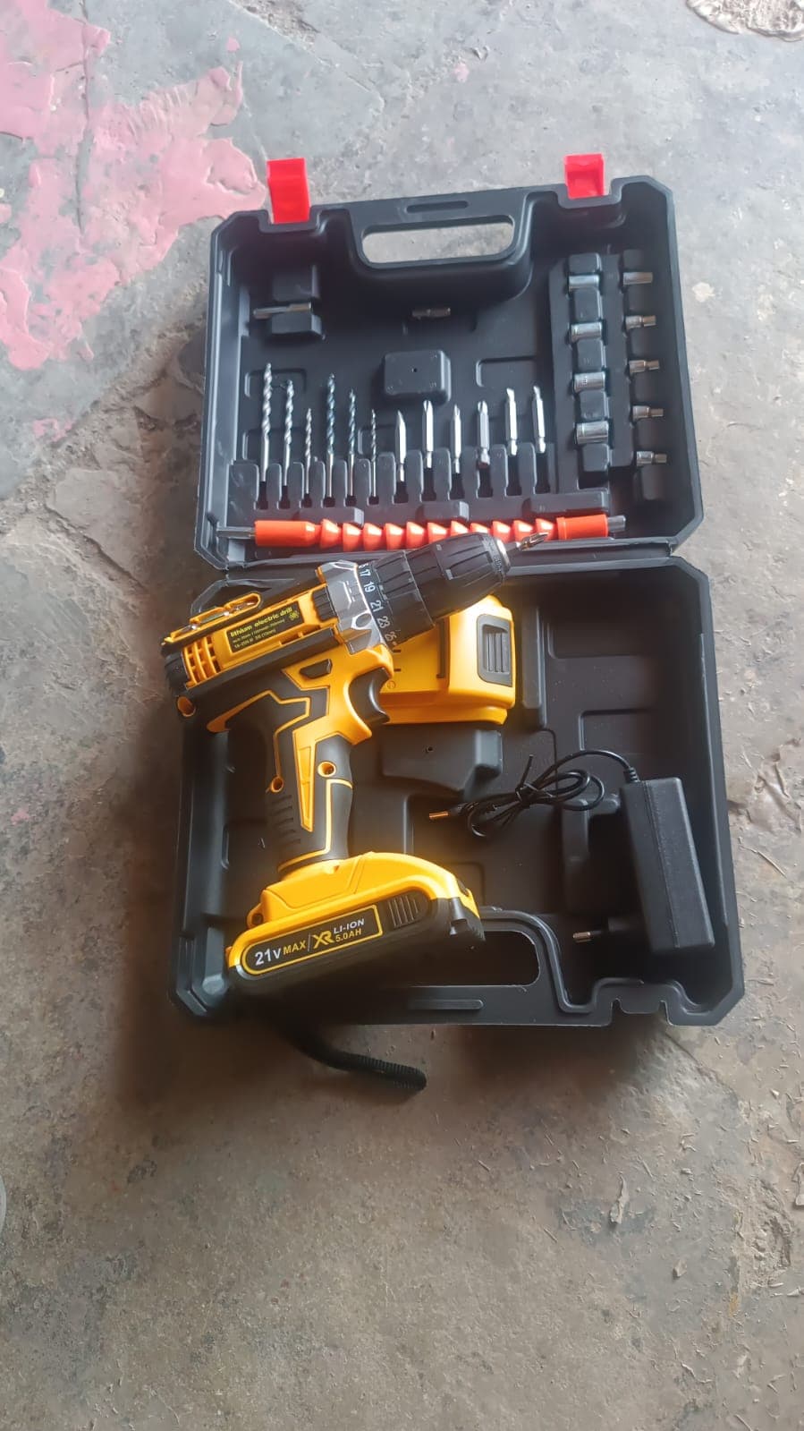 21 V lithium Double battery cordless drill set (29 Pcs Set) thumbnail 7