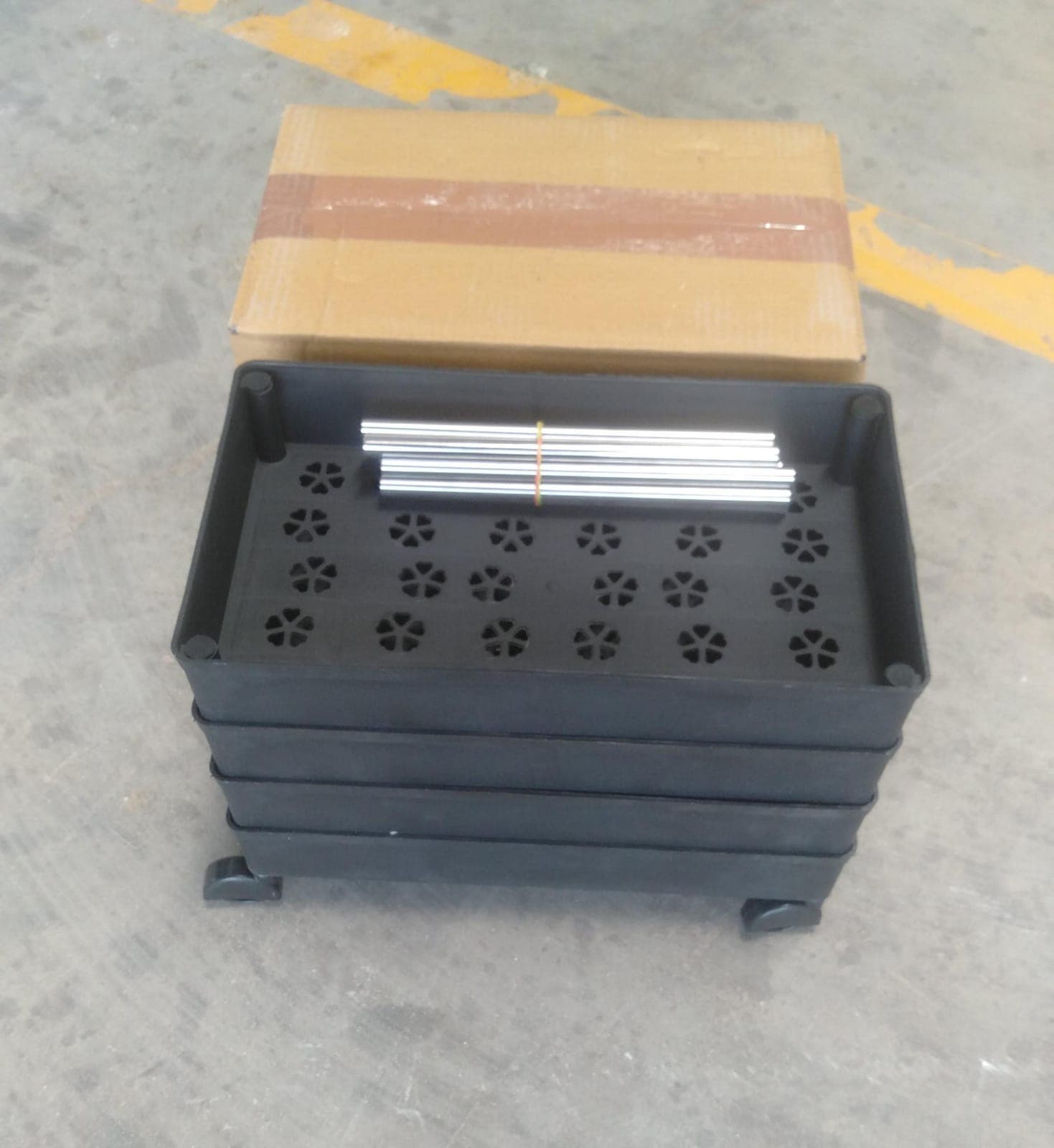 Movable Storage Rack Trolley thumbnail 7