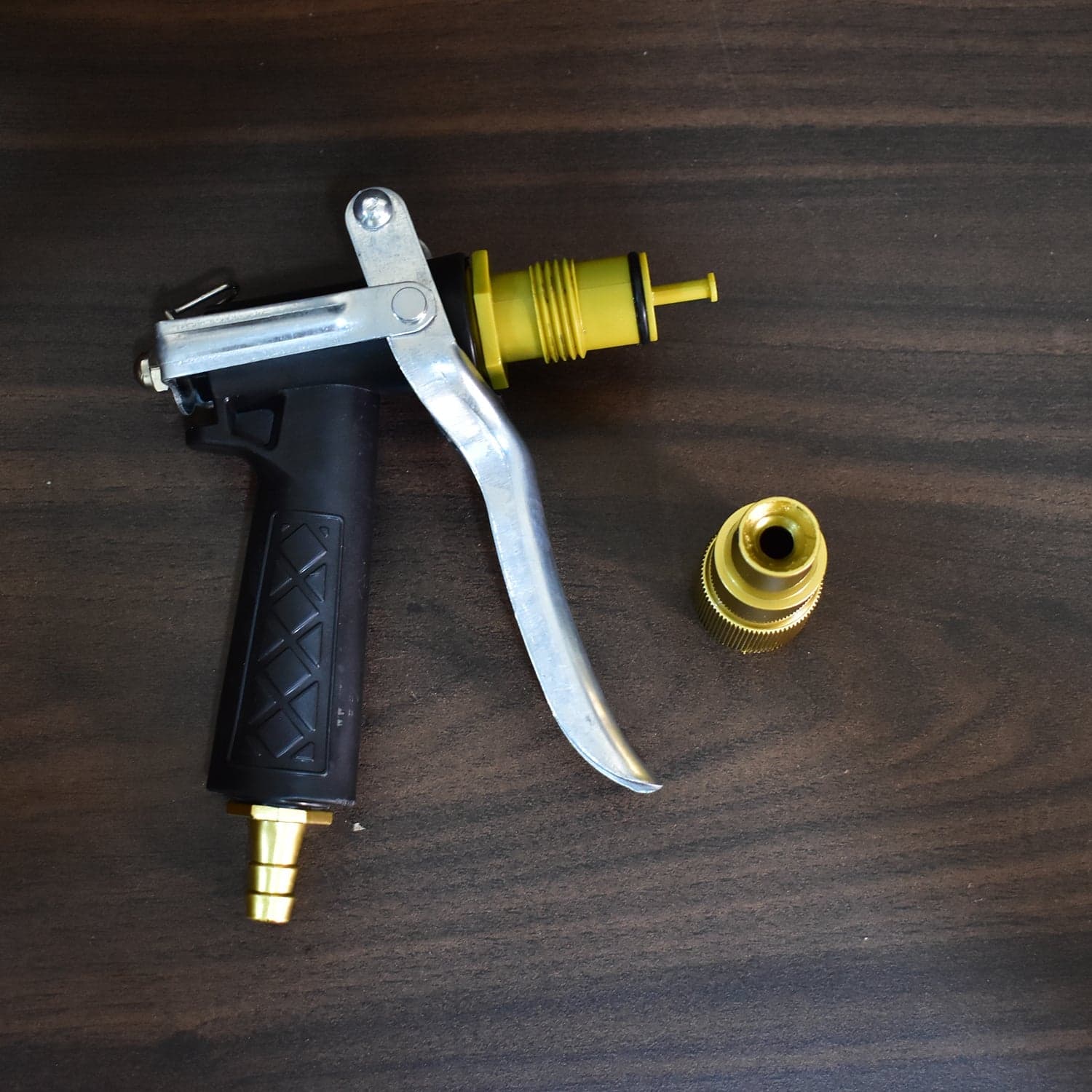 Durable Gold Color Trigger Hose Nozzle Water Lever Spray thumbnail 6