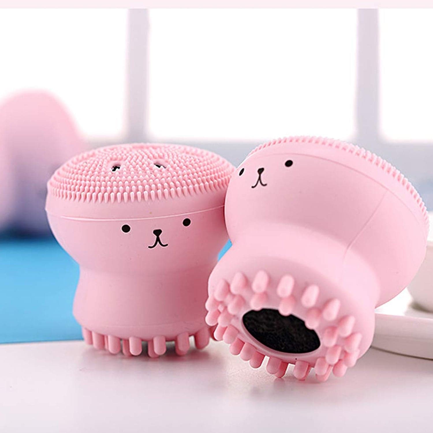 Facial Cleansing Brushes, Cute Octopus Shape Silicone Face Scrubber Massager Skincare Tool (1Pc) thumbnail 1