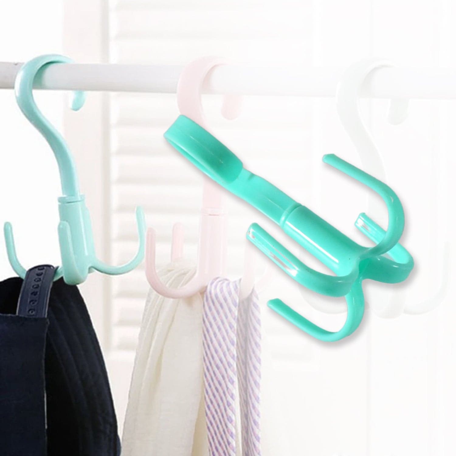 4-Claw Multi-Function 360 Degree Rotatable Purse Rack Handbag Hanger Hook thumbnail 7