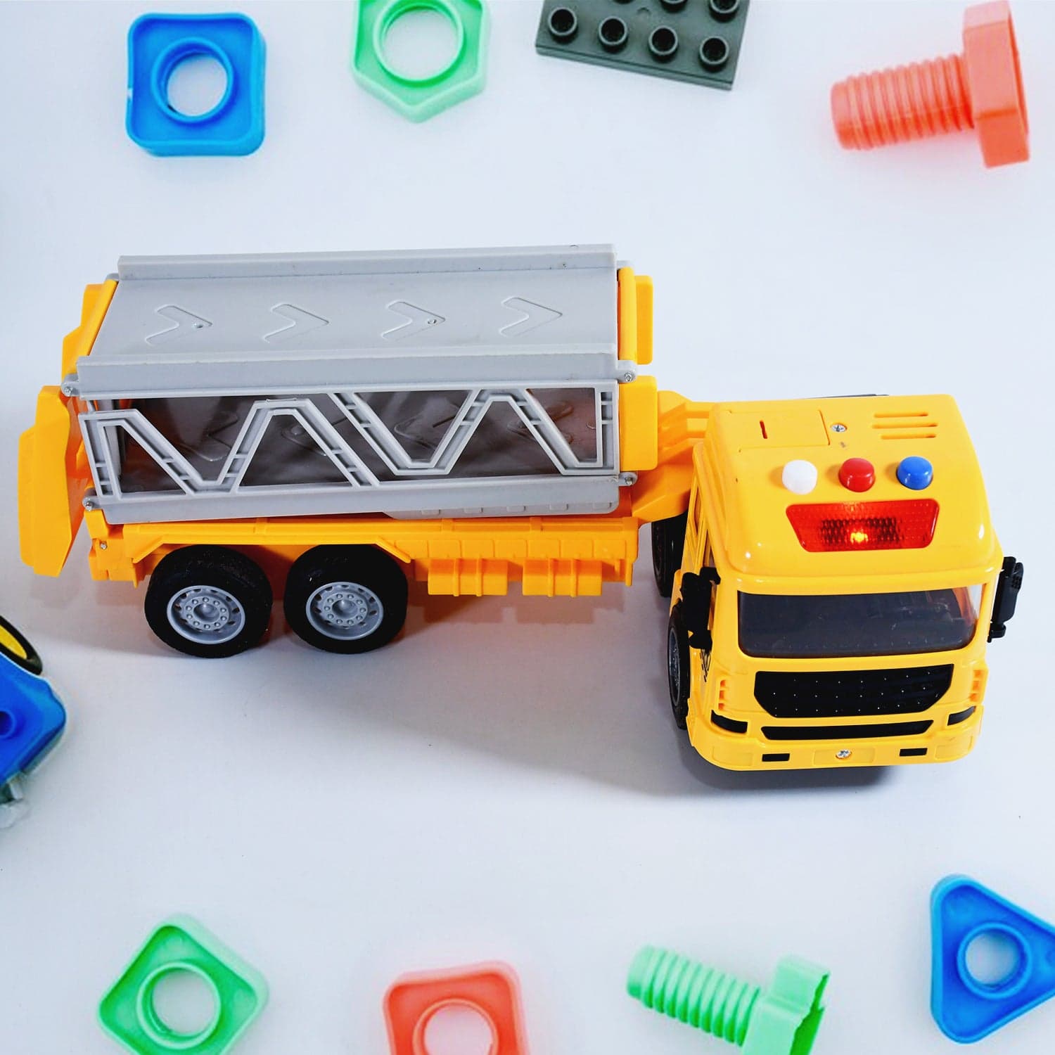 Realistic Long-Haul Toy Vehicle Transport Playset with Lights and Sound thumbnail 7