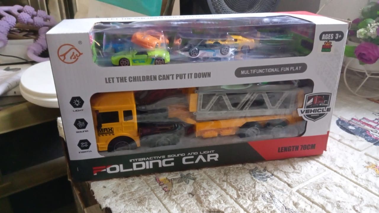 Realistic Long-Haul Toy Vehicle Transport Playset with Lights and Sound thumbnail 9