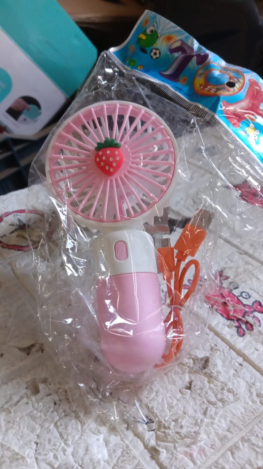 Portable Small Electric Fan Handheld, Rechargeable Mini Student Handheld Dormitory Class Personal Fan thumbnail 7