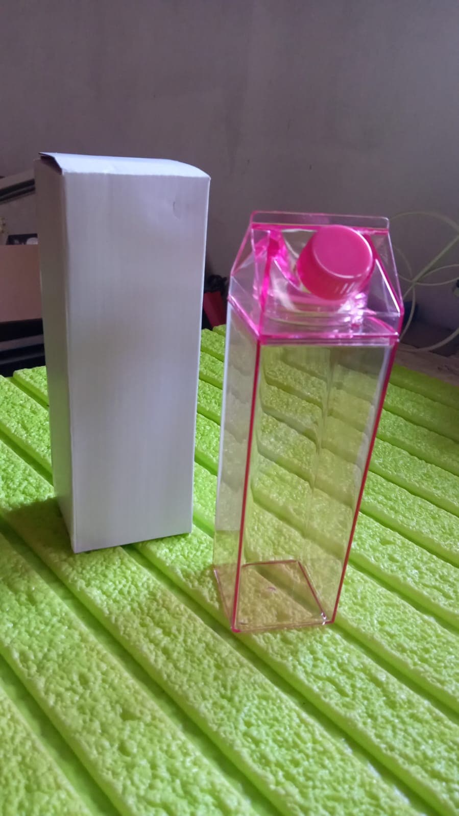Plastic Milk Carton Colorful Clear Water Bottle, 17 Oz Portable Milk Box Leakproof Square Juice Bottle For Outdoor Sports Travel Camping thumbnail 10