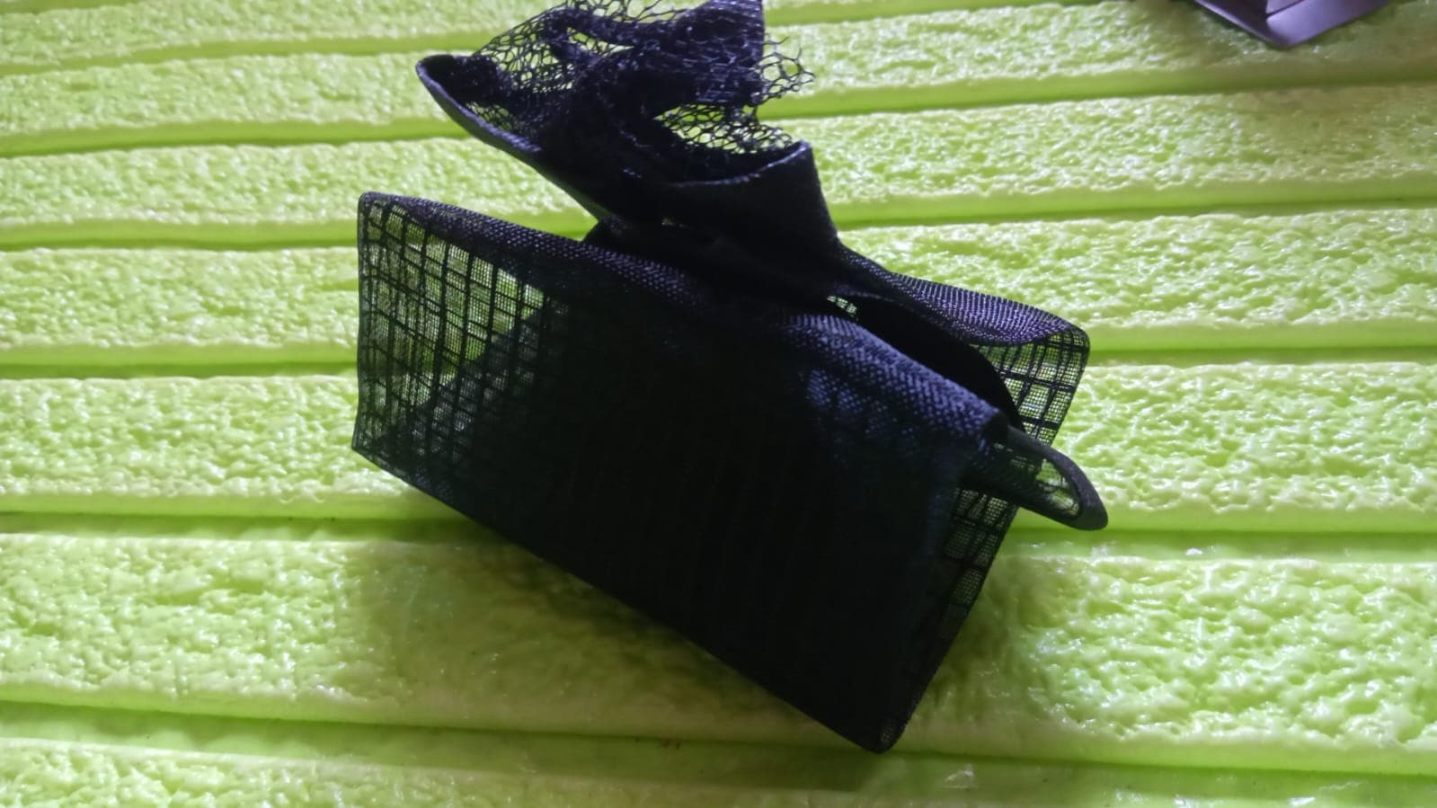 Hanging Waste Bag Holder thumbnail 9