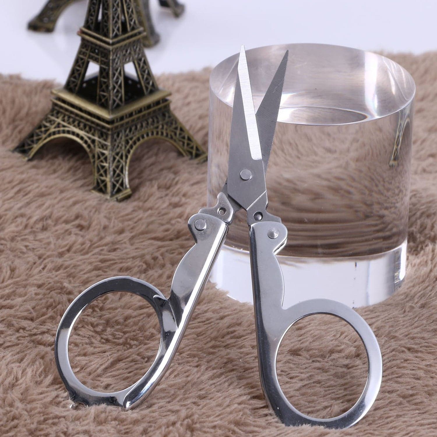 Folding Scissor 3.5inch used in crafting and cutting purposes for children's and adults. thumbnail 10