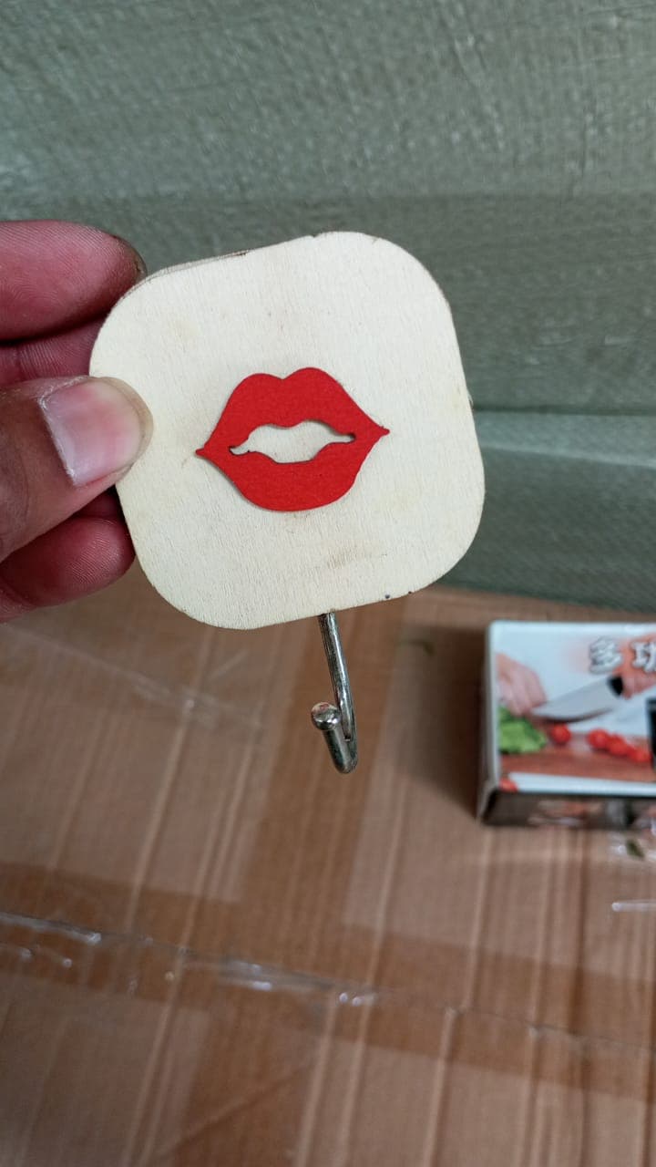 Wooden Cartoon Hook Wall Hanging Hooks Wall (1 Pc) thumbnail 7