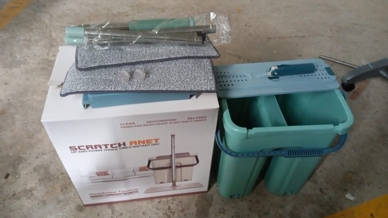 2-in-1 Flat mop and Bucket Set thumbnail 7