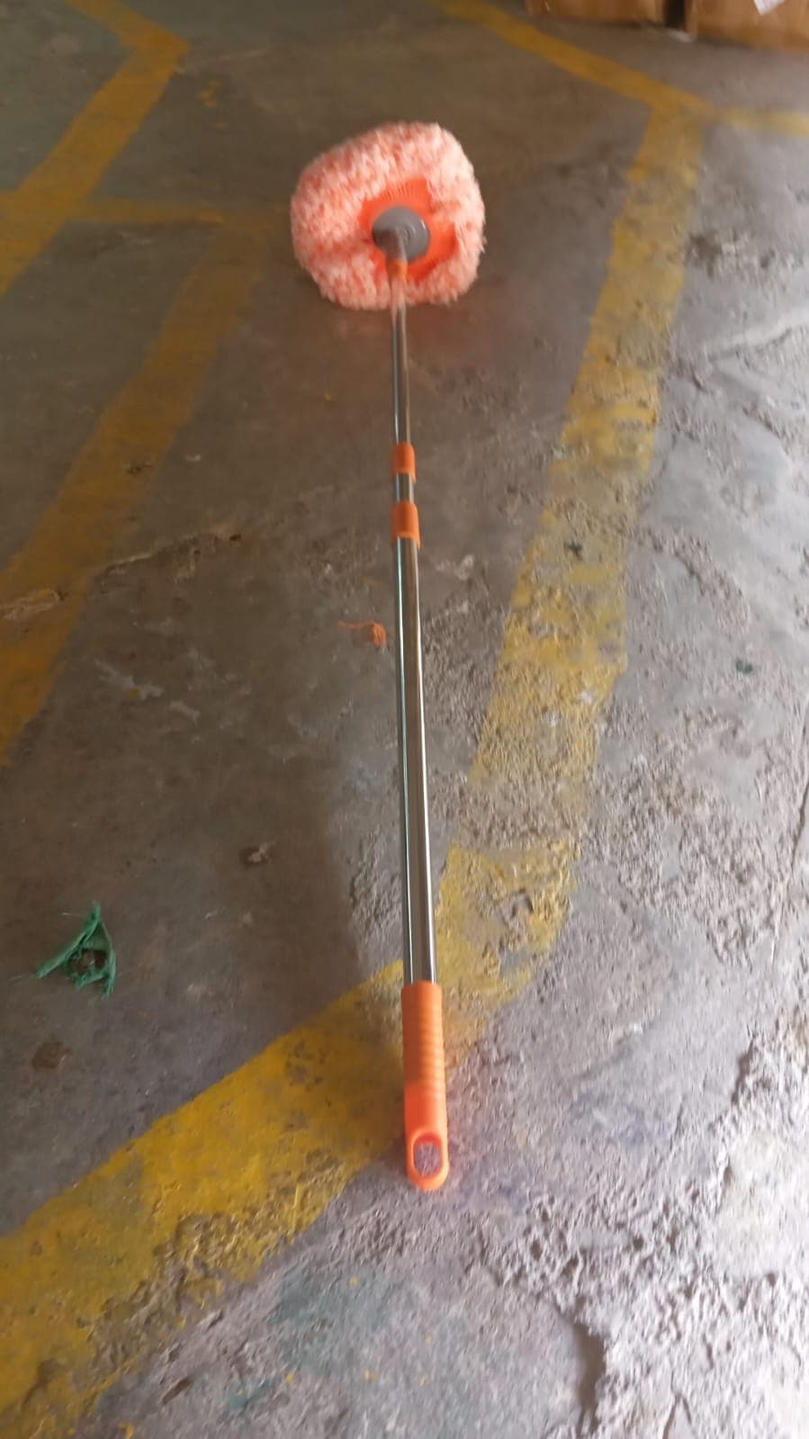 360° Rotatable Ceiling Dust Cleaning Mop Extendable Long Lightweight Handle Mop Heads Pad thumbnail 7