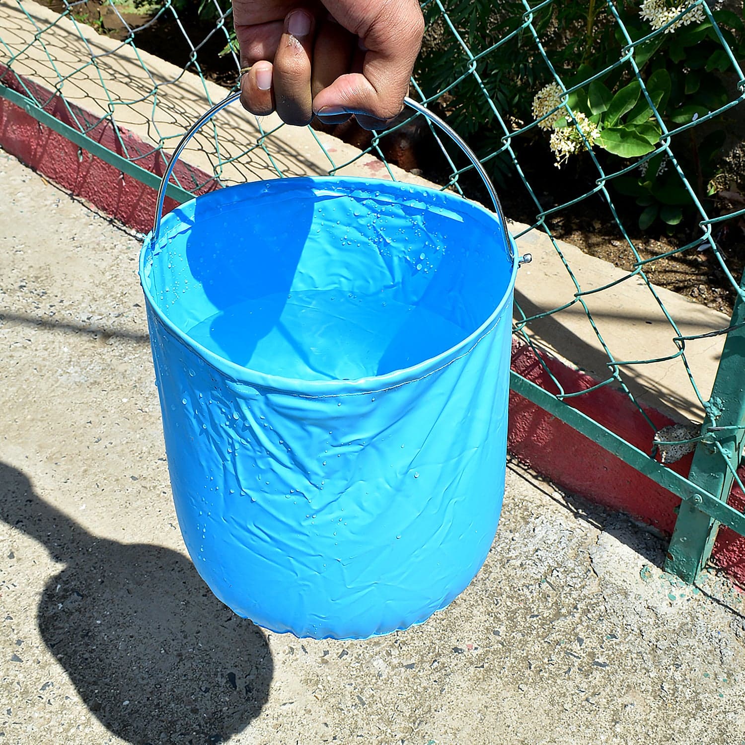 Folding Bucket Portable Round Bucket Simple Bucket With Handle & Multi-Functional thumbnail 8