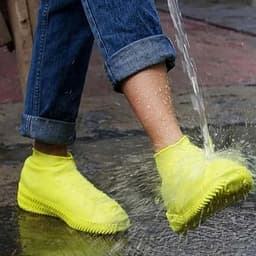 Non-Slip Silicone Rain Reusable Anti skid Waterproof Fordable Boot Shoe Cover (Extra Large Size (XL)/ 1 Pair / Mix Color)