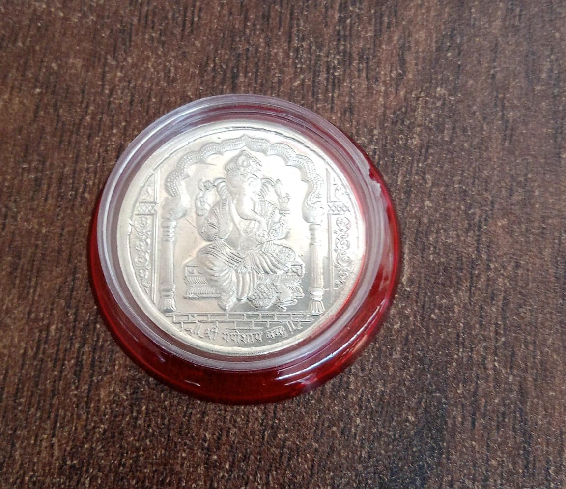 Ganesh Ji, Silver Color Coin For Gift & Pooja | Silver Coin | Silver Coin / Diwali Gift (1 Pc / (Metal Is Not Silver) thumbnail 7