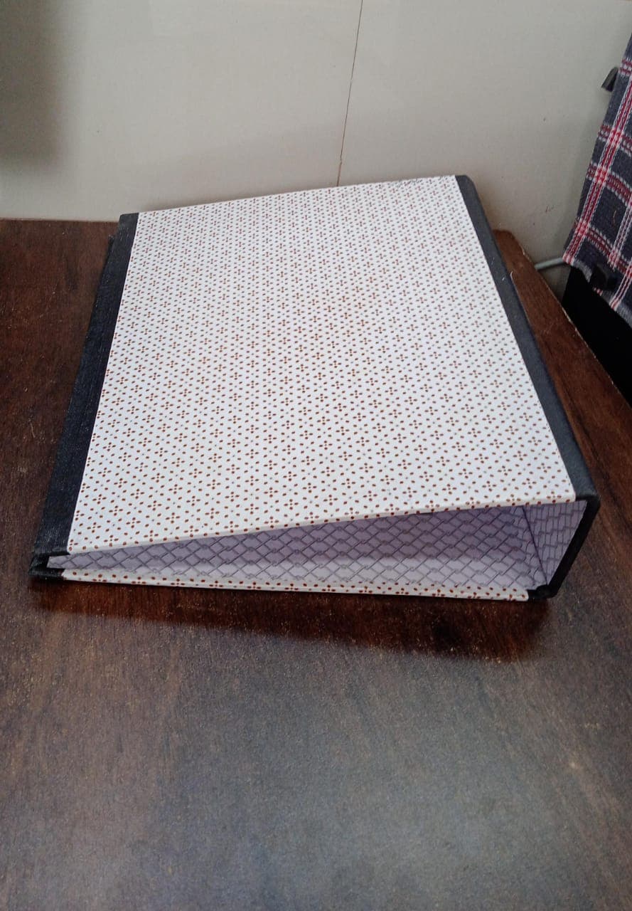 Button Clip Box File Paper Holder Organizer, School Office Home For Documents (35—28 Cm / 1 Pc / Moq :- 4 Pc thumbnail 7