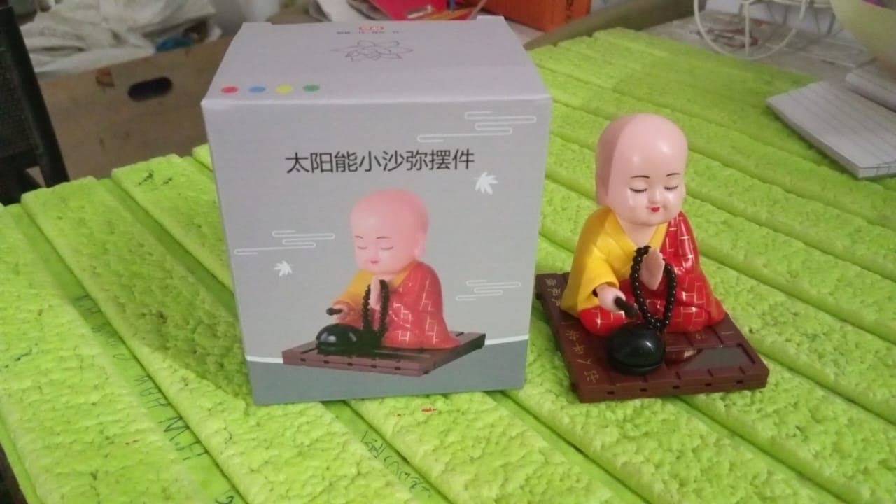Solar Powered Sitting Buddha Statue, Moving Head and Hand (1 Pc / Medium) thumbnail 8