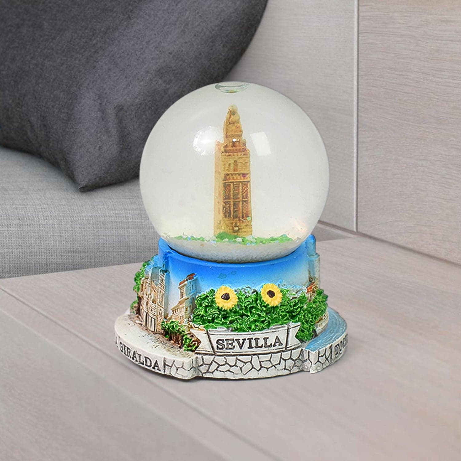 Snow globes Souvenirs Desk Table Office, Decoration (1 Pc) thumbnail 6
