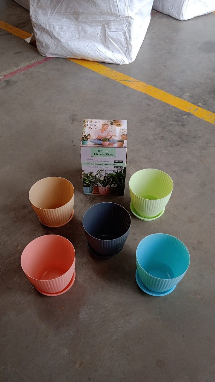 Round Plastic Flower Pot with Bottom Tray (5 Pcs Set / With Color Box) thumbnail 9