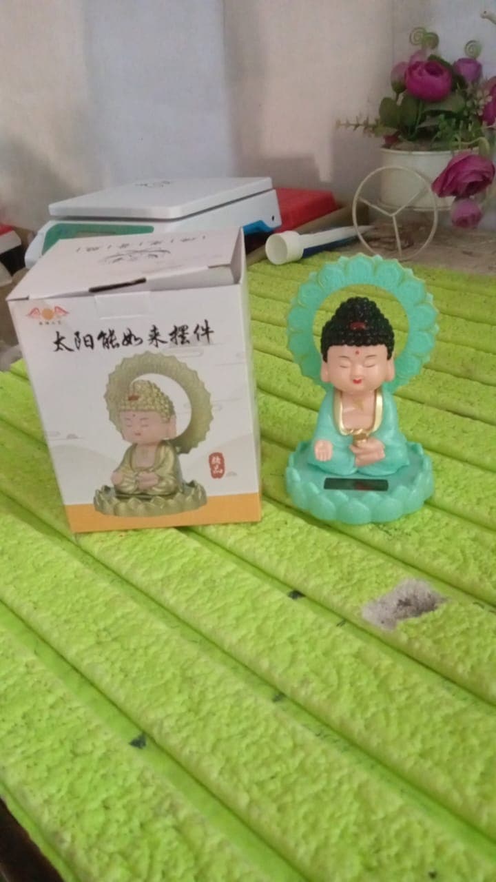 Plastic Solar Powered Moving Head Sitting Action Buddha Statue (1 Pc / Mix Color) thumbnail 7