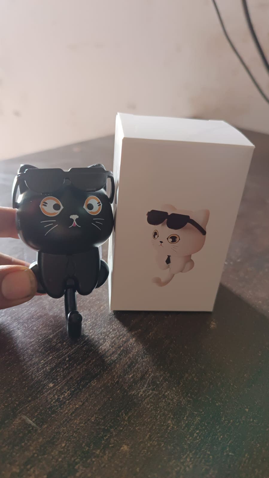 Cat Hook for Wall, Cute Cat Key Hook with Sunglasses (1 Pc) thumbnail 6