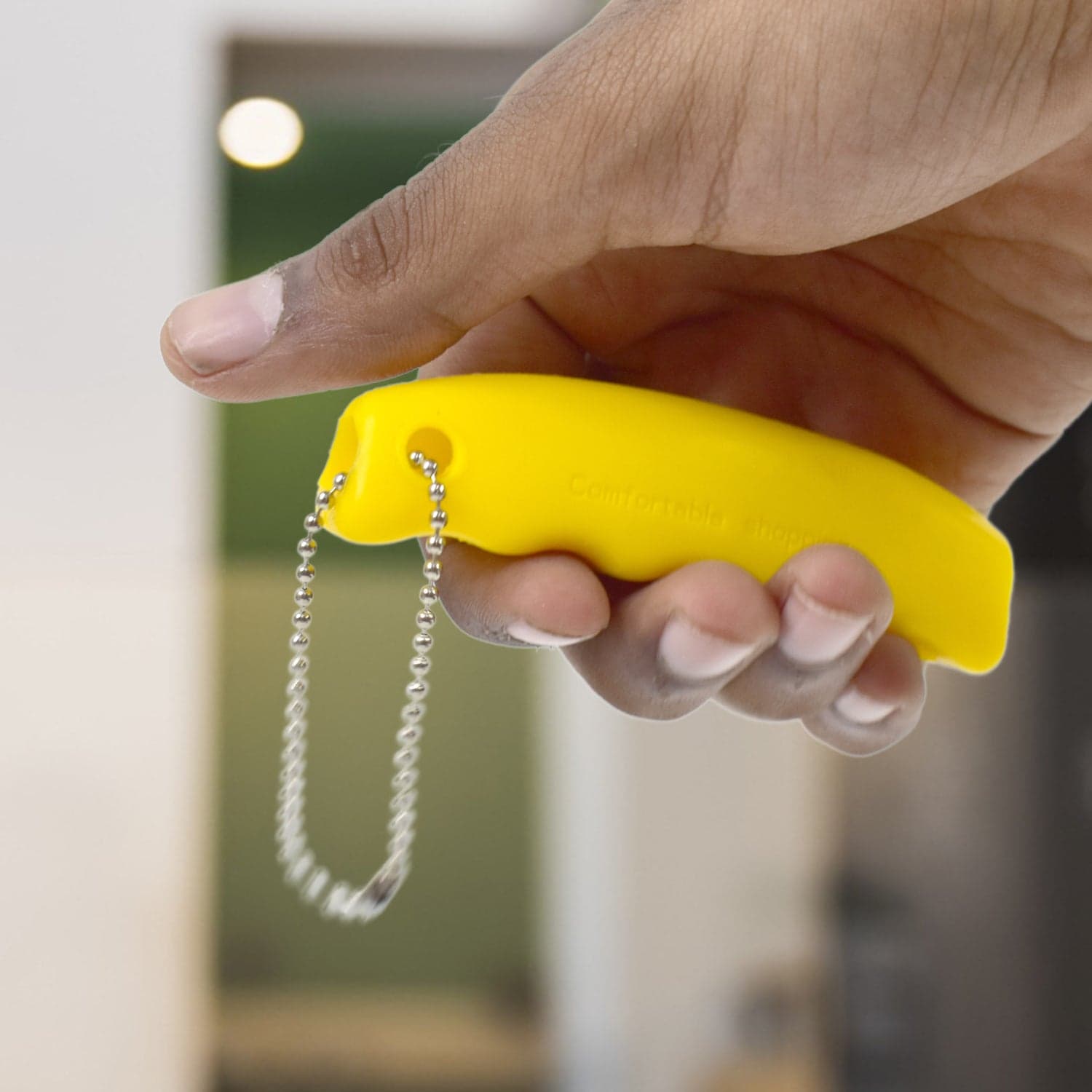 Silicone Portable Bag Device Bag Filter Hand Shopping Bag Carry Tool Key Chain (1 Pc) thumbnail 4