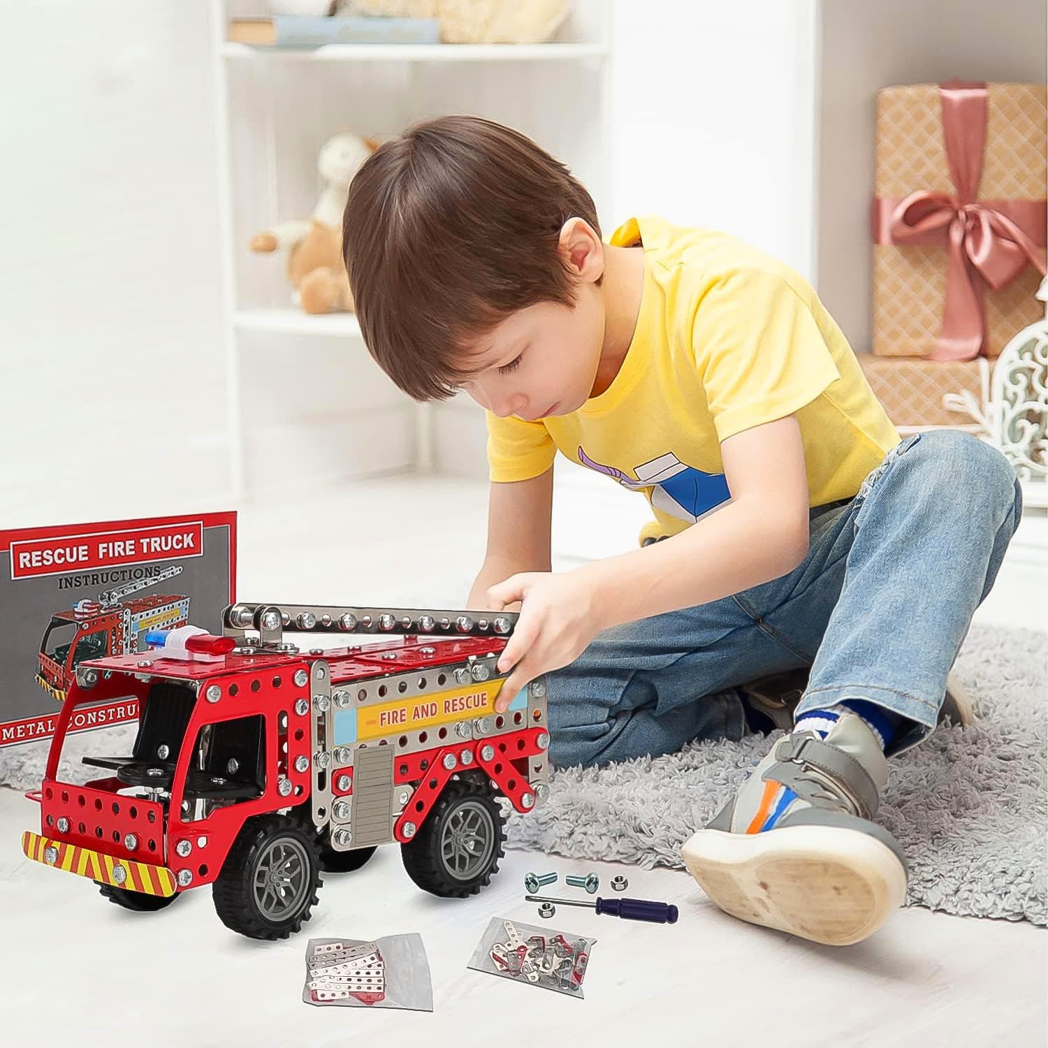 Metal DIY Fire Truck Building Blocks for Kids (Fire Truck / 292pcs of truck tool / 1 Set) thumbnail 7
