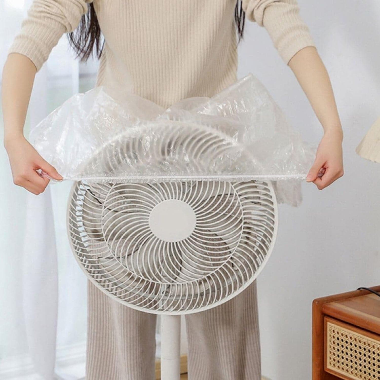 Home Thick Disposable Dust Proof Plastic Furniture Covers (1 Pc / Big) thumbnail 3