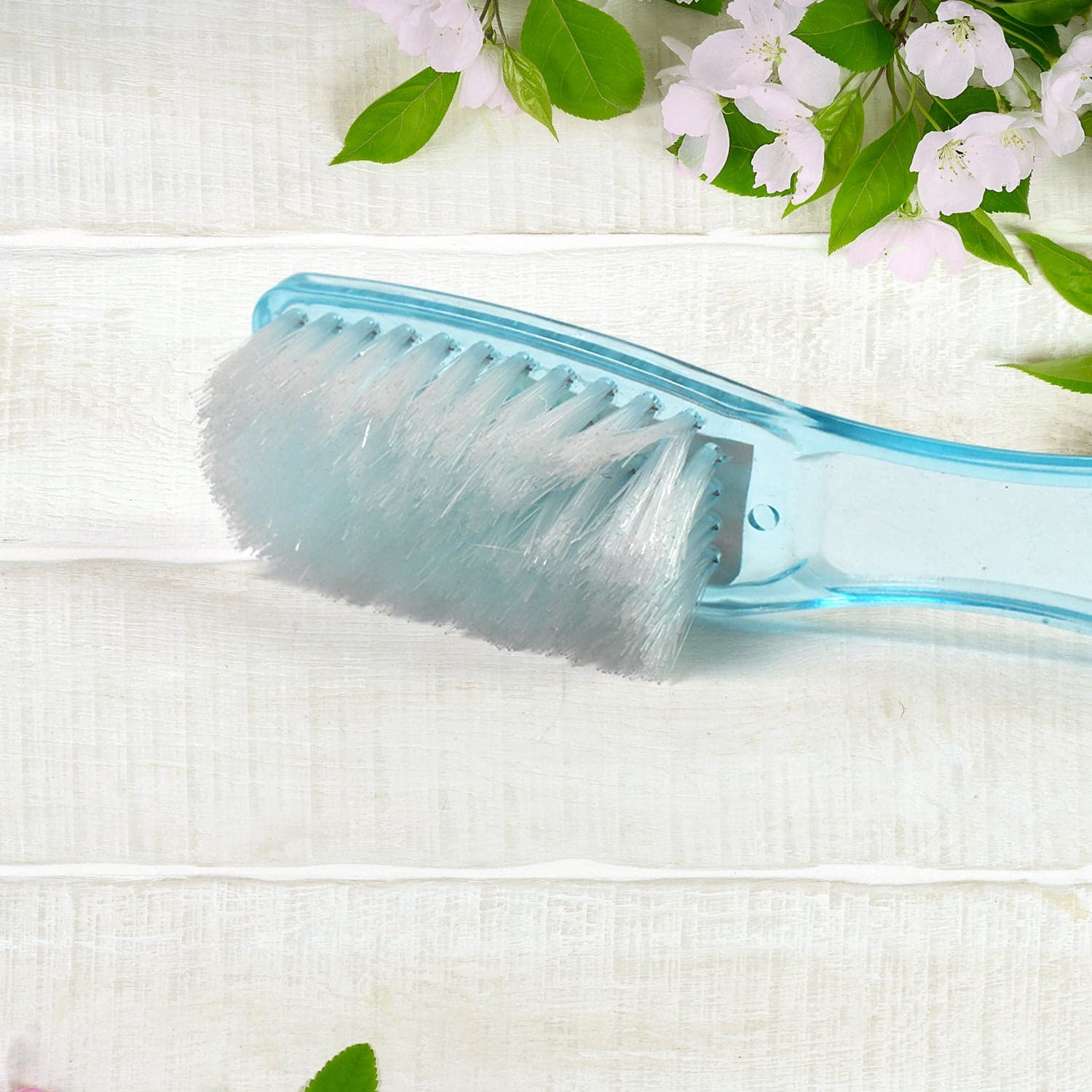 Plastic Handle Shoes Clothes Scrubbing Brush (1 Pc / Mix Color / 19 Cm) thumbnail 5