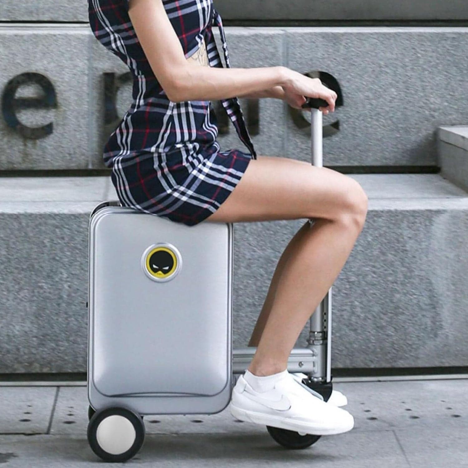 Electric suitcase smart driving luggage electric suitcase scooter with removable battery speed (1 Pc) thumbnail 1