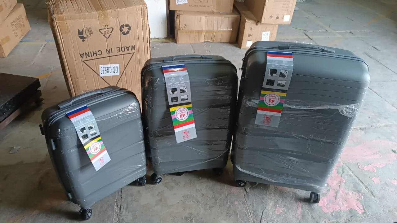 Big 3 in 1 Luggage with Wheels Travel suitcases Set (3 Pcs Set / Different Size) thumbnail 7