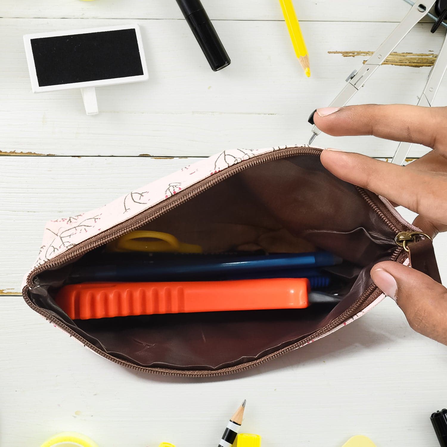 Pencil Pouch for Kids Zipper Closer Pencil Holder (1 Pc) thumbnail 4
