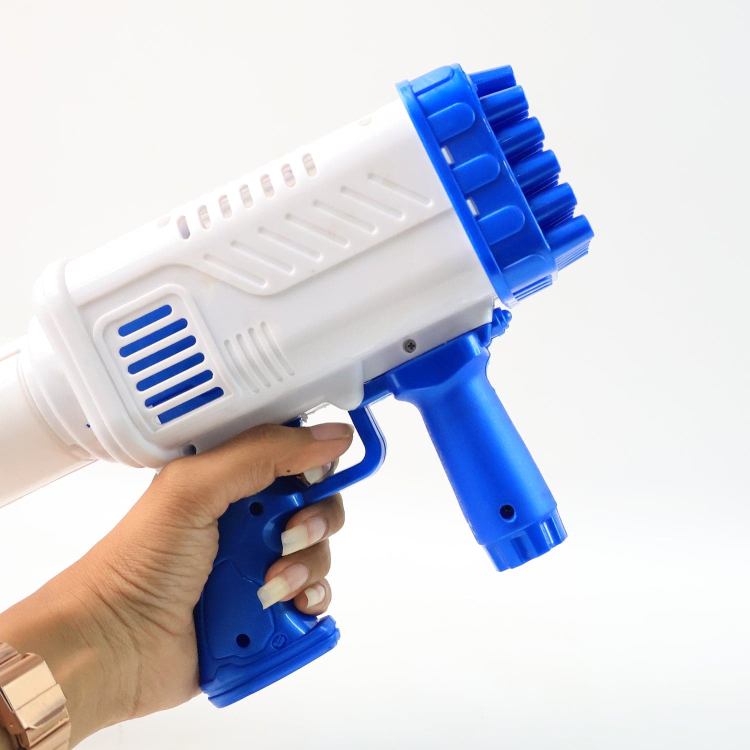 32 Holes Big Rechargeable Powerful Machine Bubble Gun Toys (1 Set) thumbnail 4