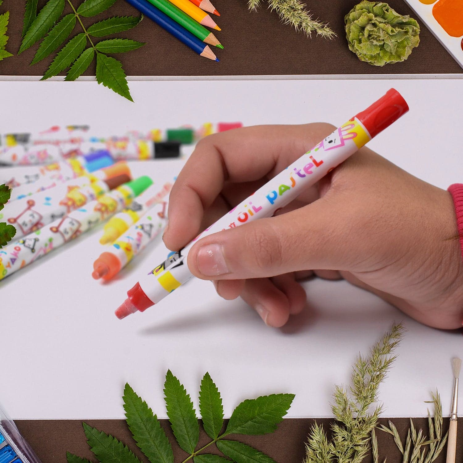 Crayons - 12 Colours Washable Testable Non-Toxic Jumbo Crayons for Toddlers thumbnail 5