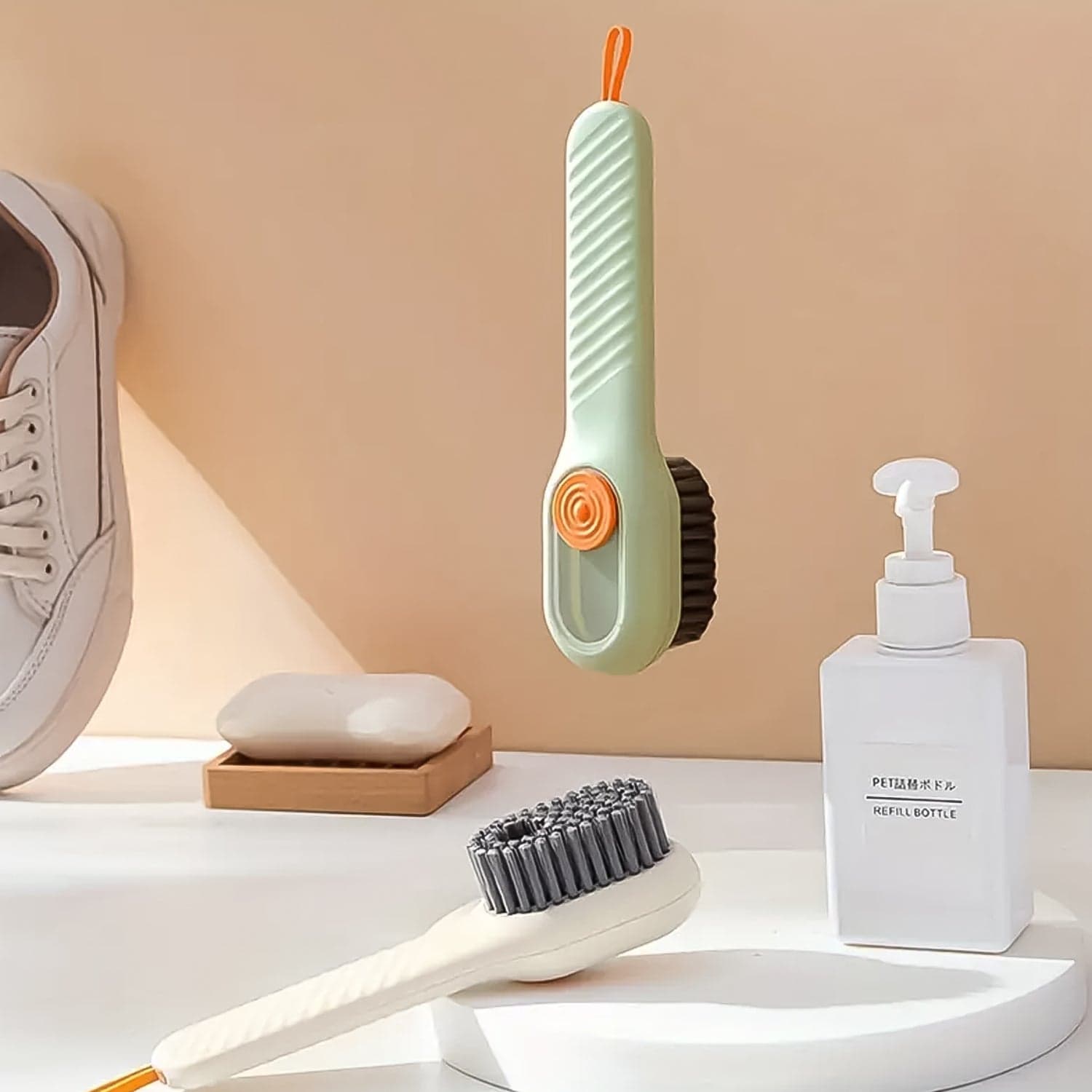 Cleaning Sponge Brush with Liquid / Soap Dispenser & With 4 Refill Brush Heads (1 Set) thumbnail 5