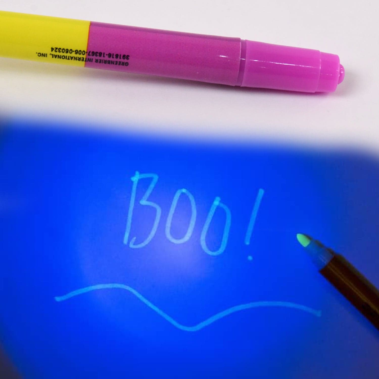 3-in-1 Ball Pen with Marker and Light Versatile Writing Tool (1 Pc) thumbnail 4