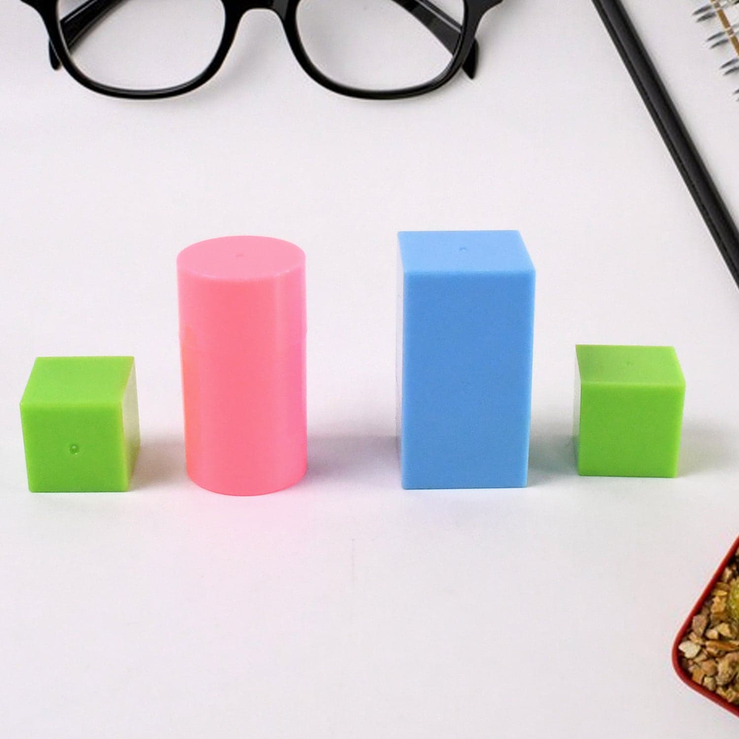 3D Shapes Multicoloured Pattern Building Blocks Toy Solid Figures (6 Pcs Set) thumbnail 3