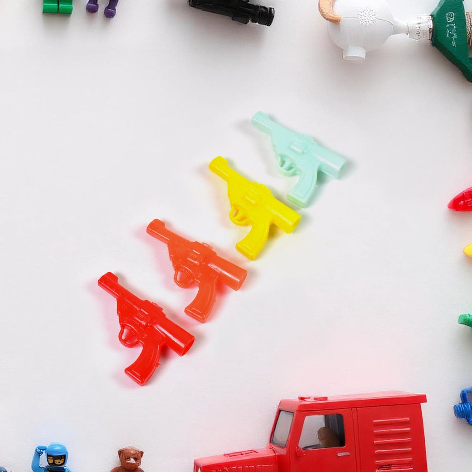 Gun Shape Pencil Top For Kids Office, Small Gun Toy (1 Pc / Mix Colour & Design) thumbnail 1