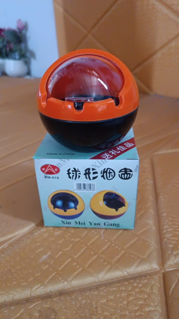 Ball Ashtray PP Plastic Windproof with Lid Indoor Outdoor Patio Car Portable Ashtray thumbnail 7