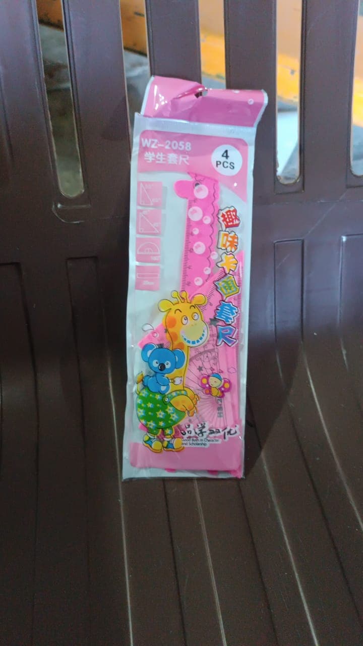 Cute Cartoon Giraffe Ruler / Scale Meter Ruler / Triangle Ruler (4 Pc Set) thumbnail 7