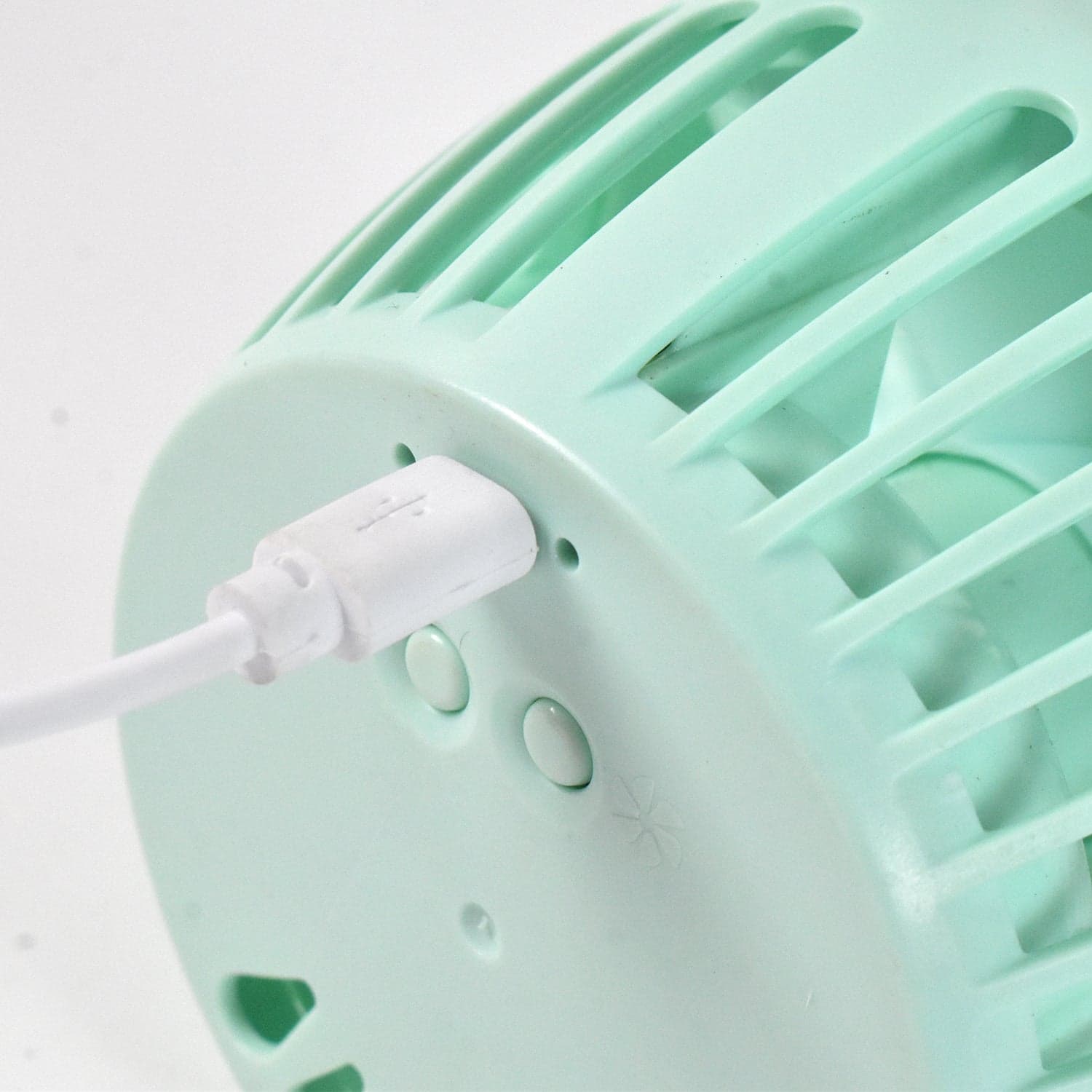 Cute Rabbit USB Desk Fan for Kids & Camping (1 Pc, Plastic, Mist Air) thumbnail 7