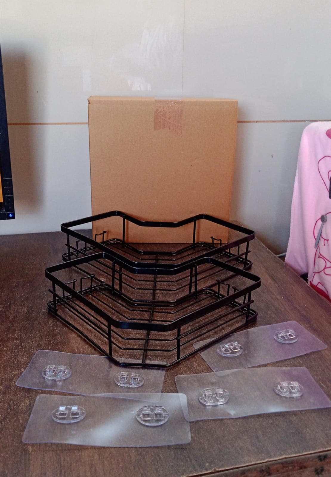 Iron Coating Self-Adhesive Corner Shelf Organizer (2 Pc) thumbnail 8
