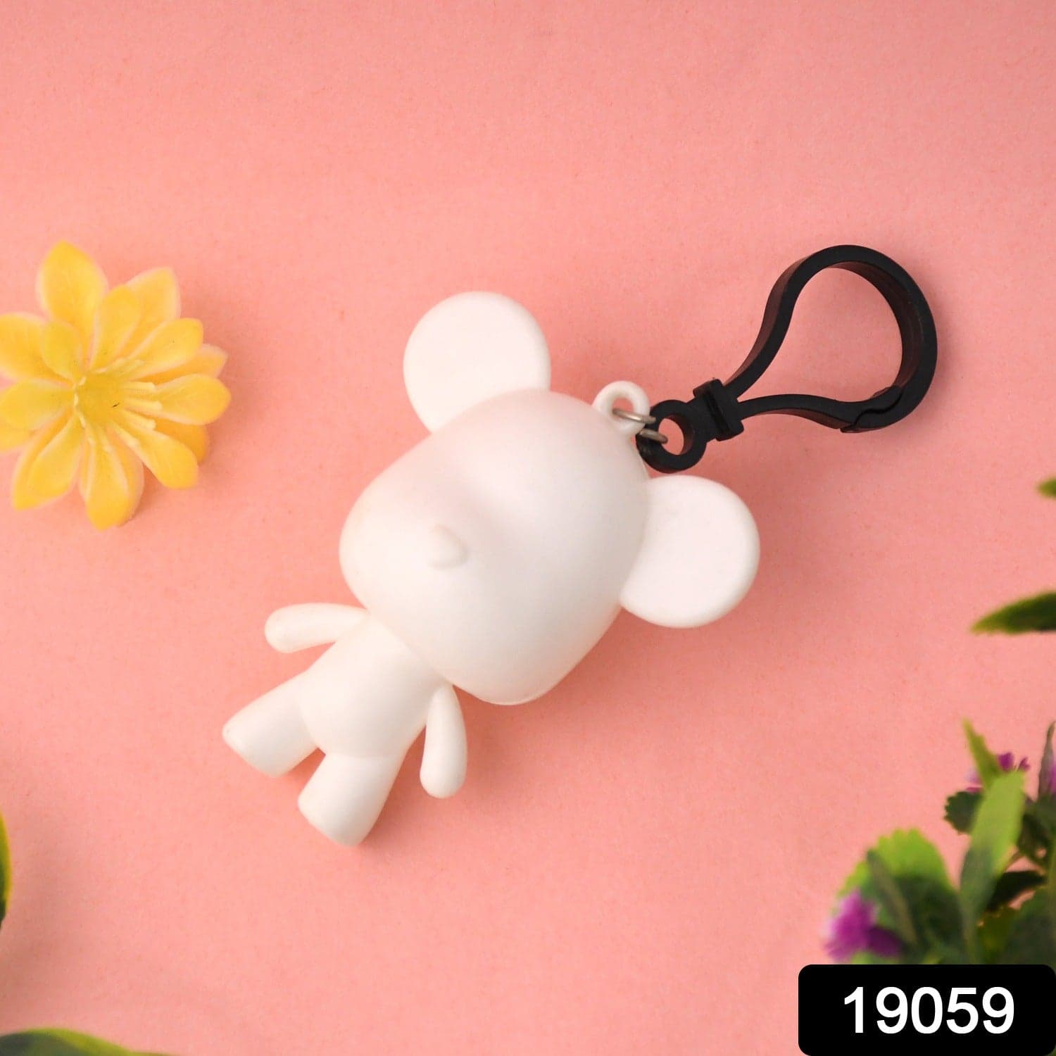 Cute Cartoon Bear Keychain 1 Pc thumbnail 2