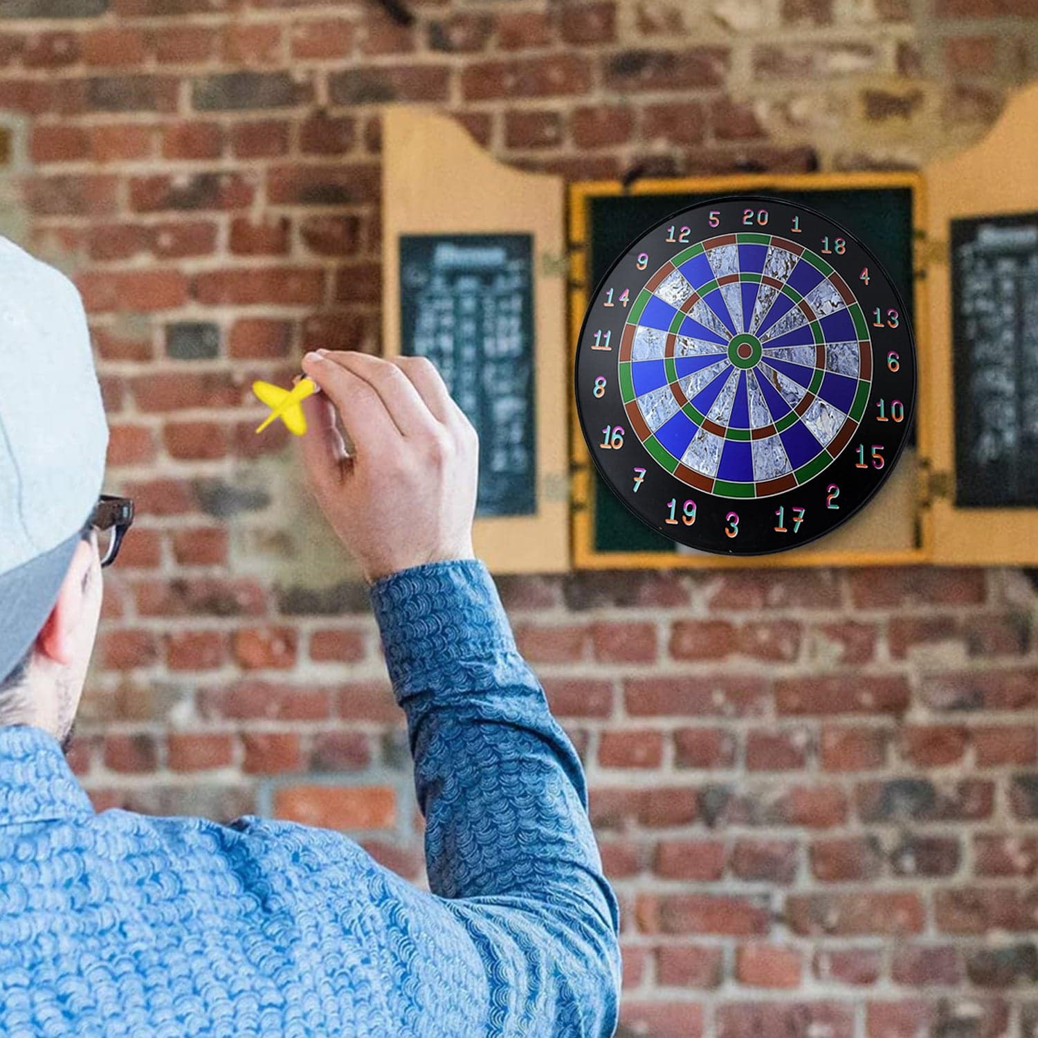 Magnetic Dart Board Game Set With 6 Soft Tip Darts thumbnail 4
