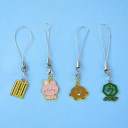 Mix Des Cartoon Keychain 1Pc
