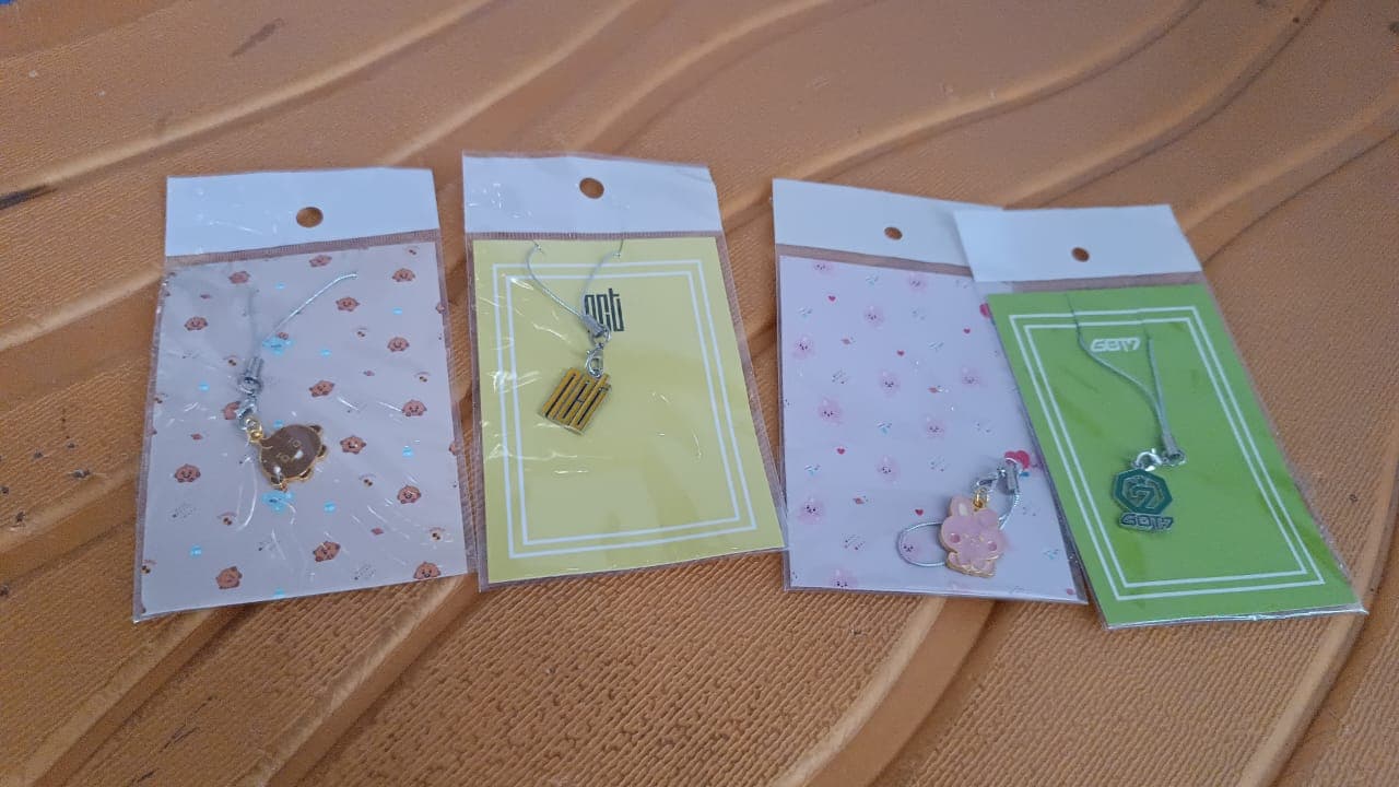 Mix Des Cartoon Keychain 1Pc thumbnail 7