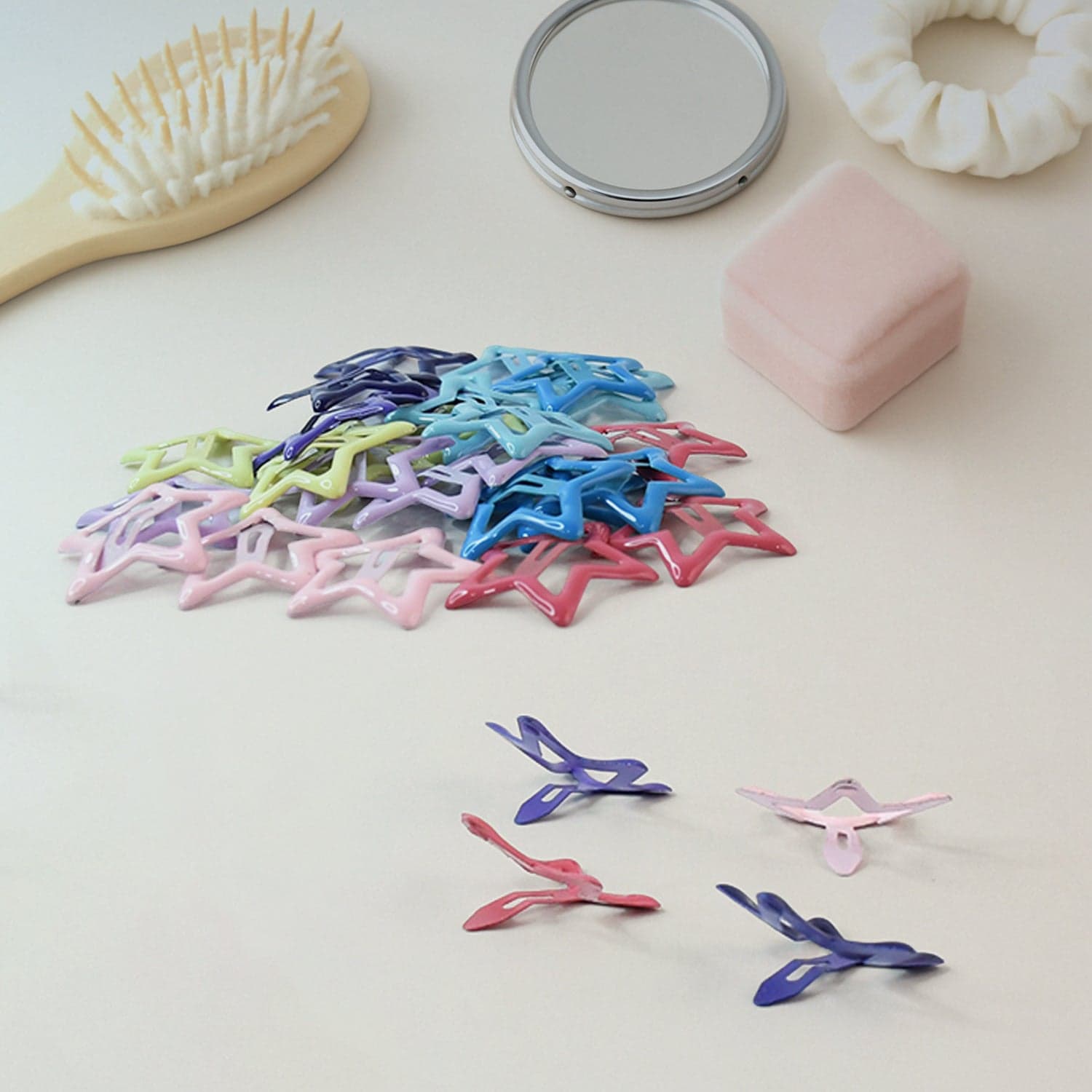Metal Hair Clip Set For Girls 30 Pc thumbnail 2