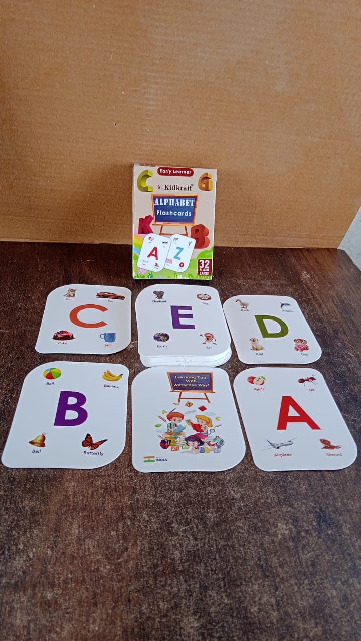 32Pc Alphabet Flashcard Set thumbnail 6