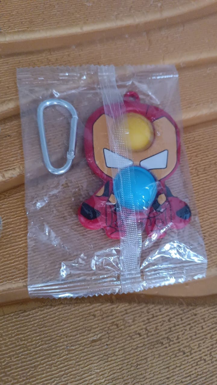 Themed Iron Man Shape Keychain Pop It Toy 1 Pc thumbnail 6