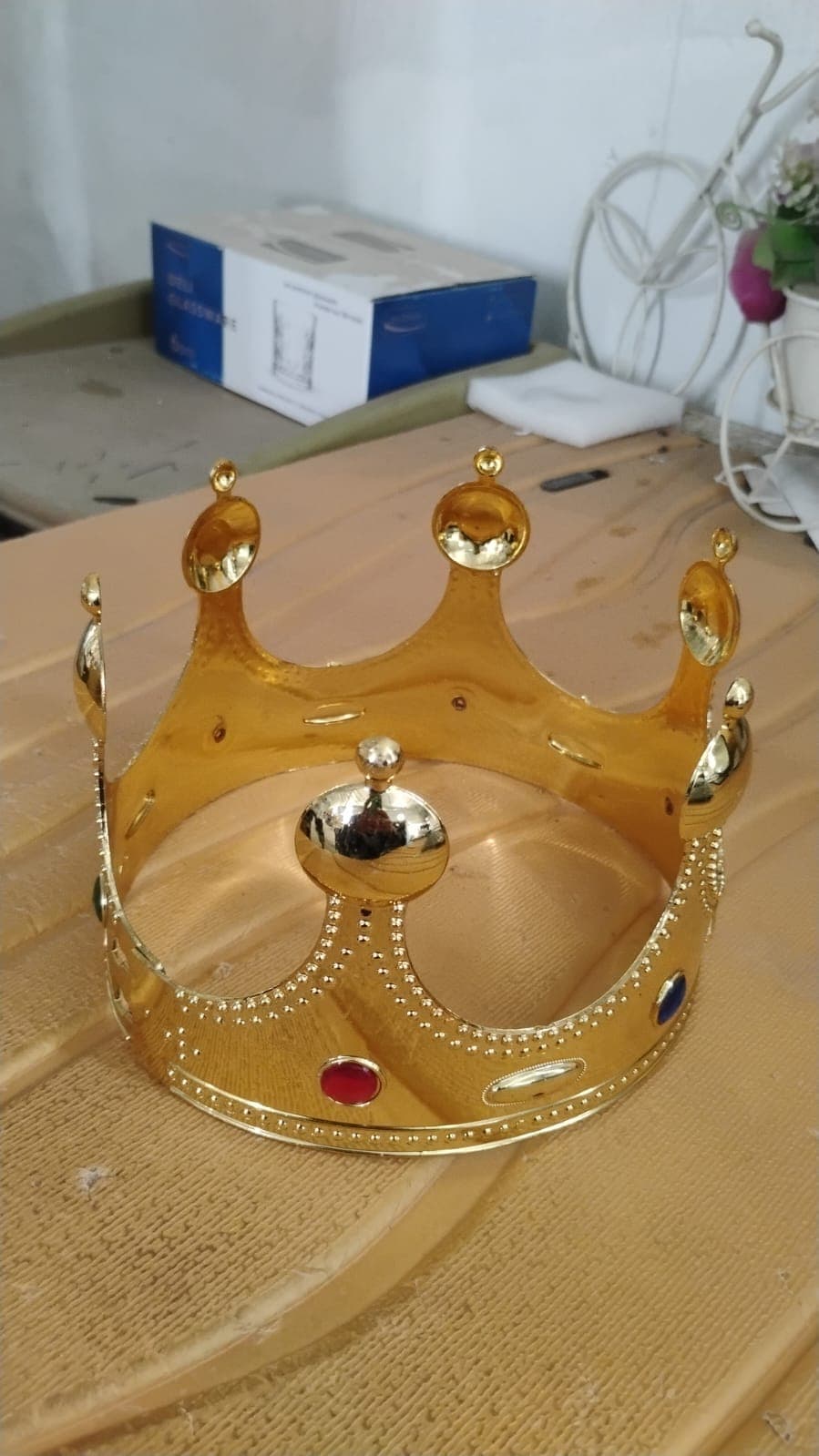 Golden Royal Crown With Colored Gems 1 Pc thumbnail 6